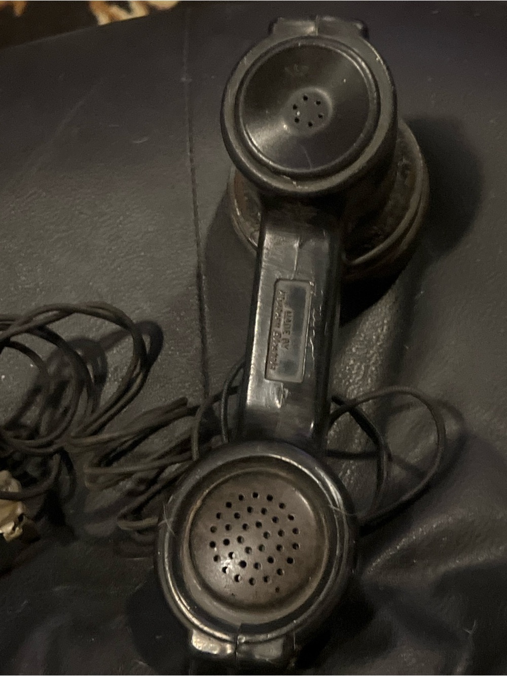 🍓 Vintage Black Telephone Handset – Classic Corded Receiver 🍓